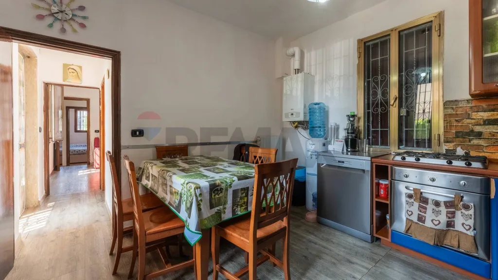 Cuisine - Ground Floor Apartment with Garden in Magreta