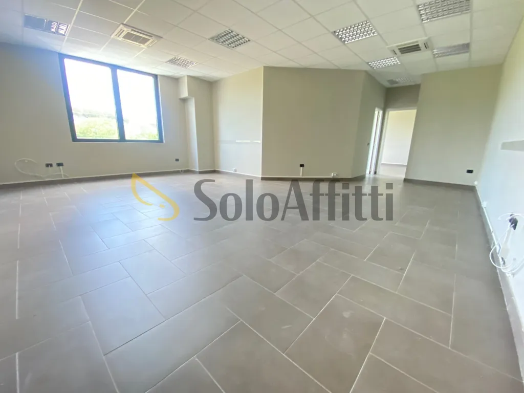 5-toaline ärihoone asukohas Caserta