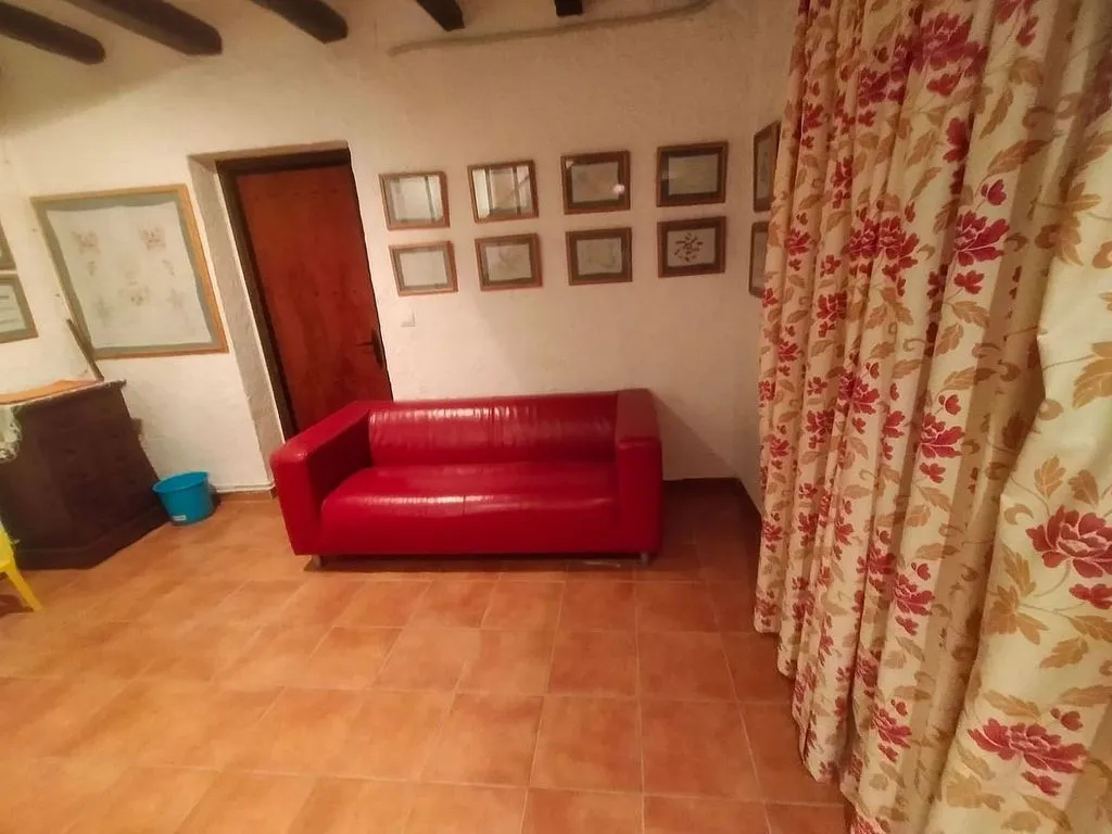 Elutuba - Sunny Terraced House with Views in Cubells