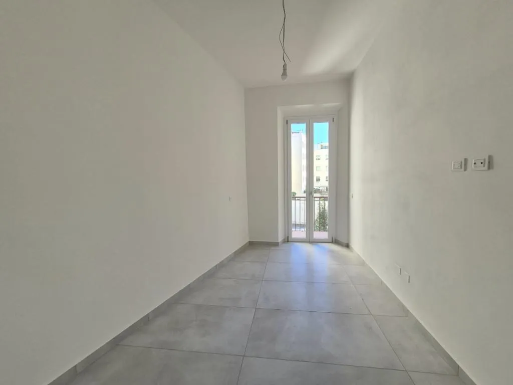 Rusticated Apartment with Terrace in Florence