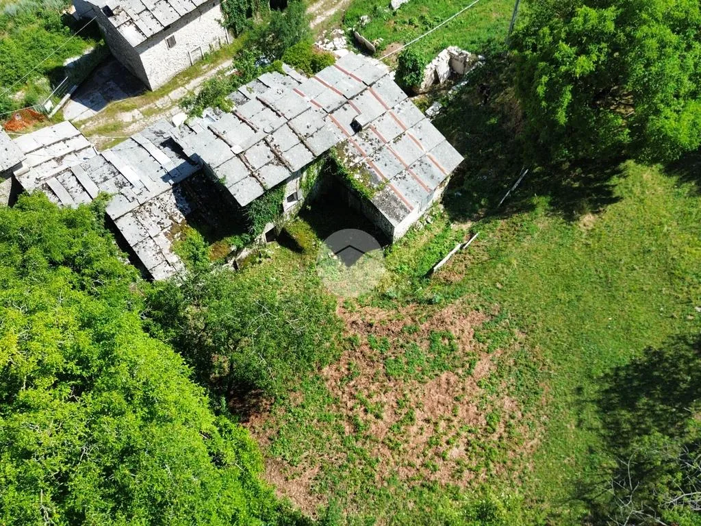 Vue aérienne - Rustic Home with Large Land in Fumane