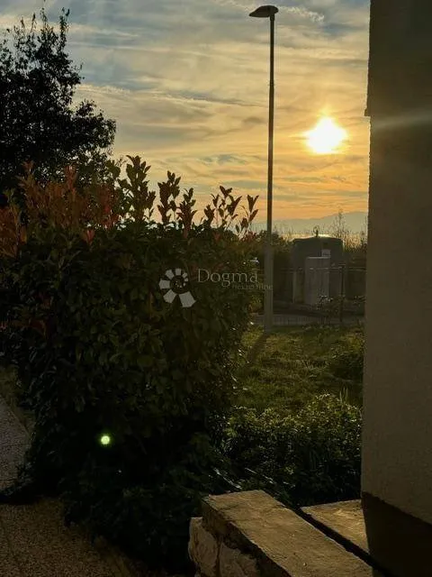 Jardin - Luxury Renovated Studio with Sea View in Kostrena