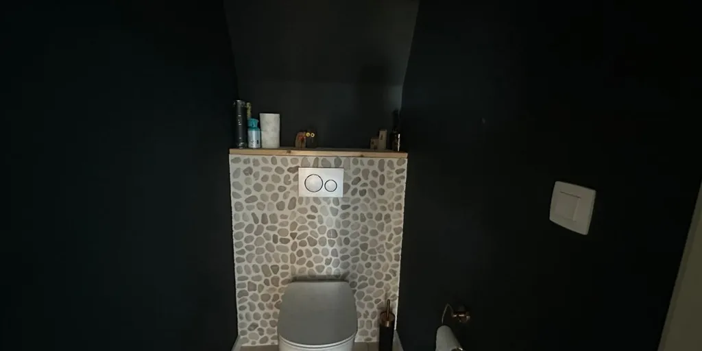 Salles de bain - Appartement Meublé avec Terrasses à Evergem