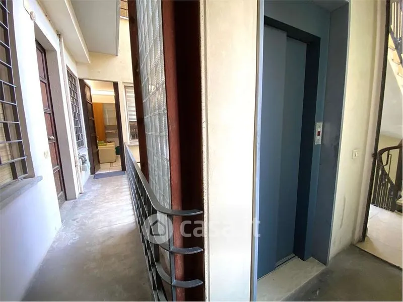 Esik - Fully Furnished Flat in Central Novara