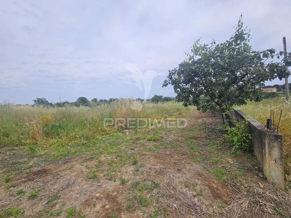 Giardino - Urban Plot with Construction Potential in Valdonas