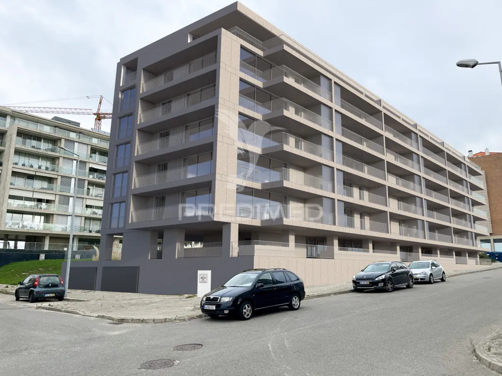 T2 Apartment with Balcony in Barrocas, Aveiro