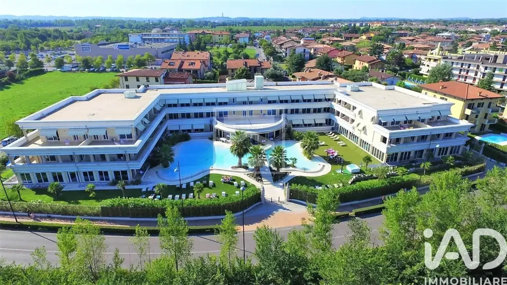 Vue aérienne - Penthouse with Pool View in Desenzano del Garda