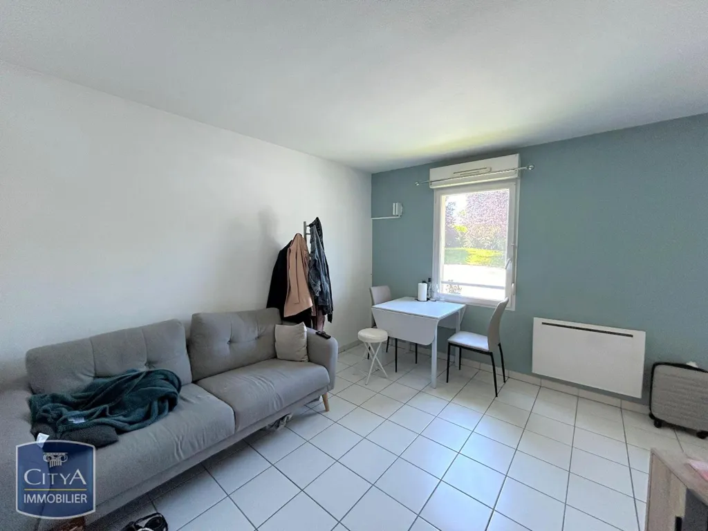 Séjour - Appartement T1 avec Parking à Limoges