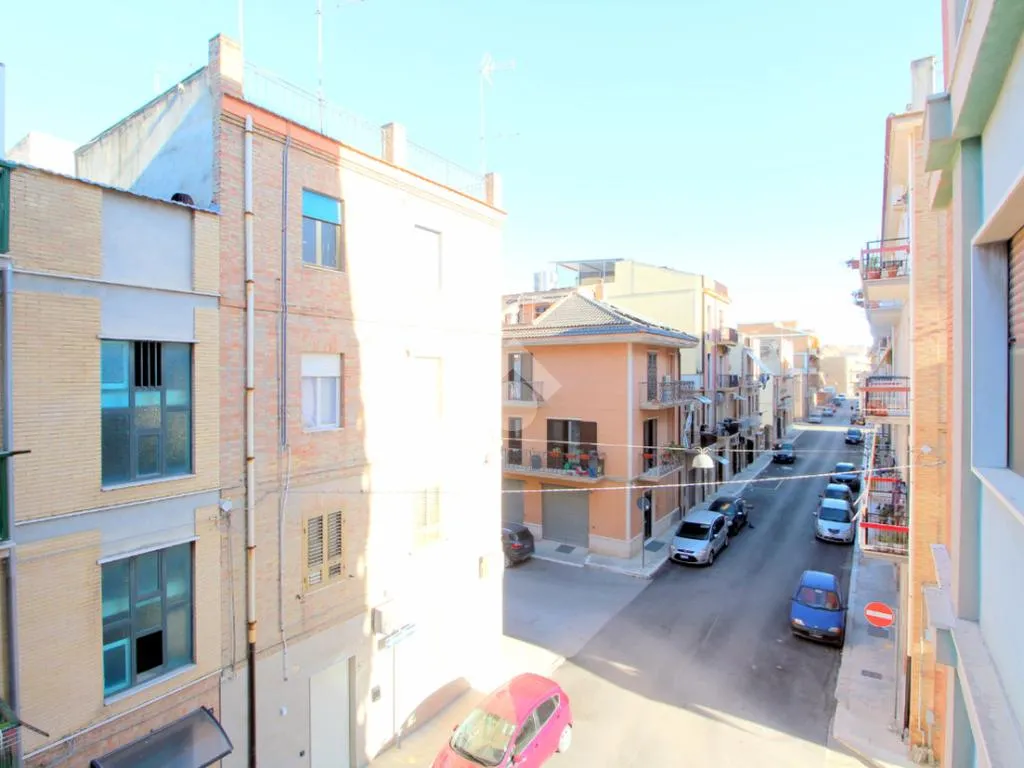 Extérieur - 4-Bedroom Apartment with Garage in Lucera