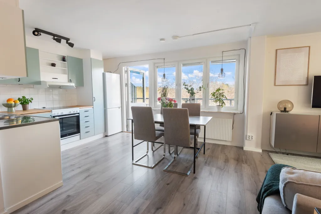 Köök - Apartment with Balcony in Brunn, Ingarö