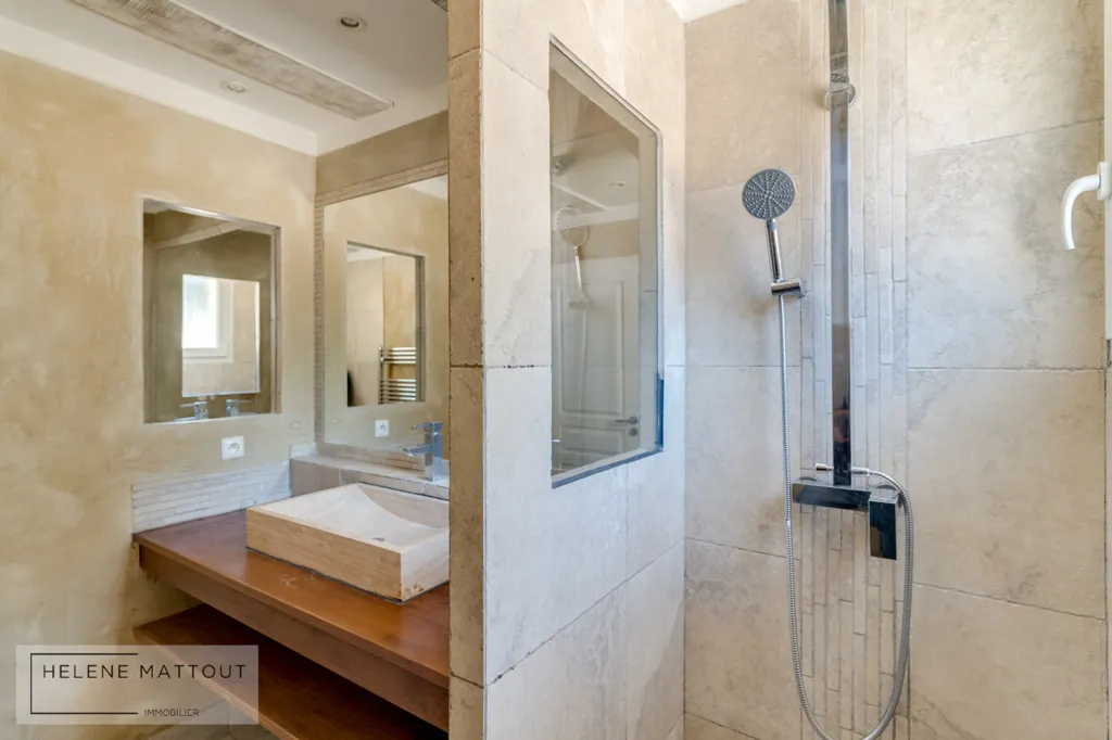 Maison 5 pièces à La valentine