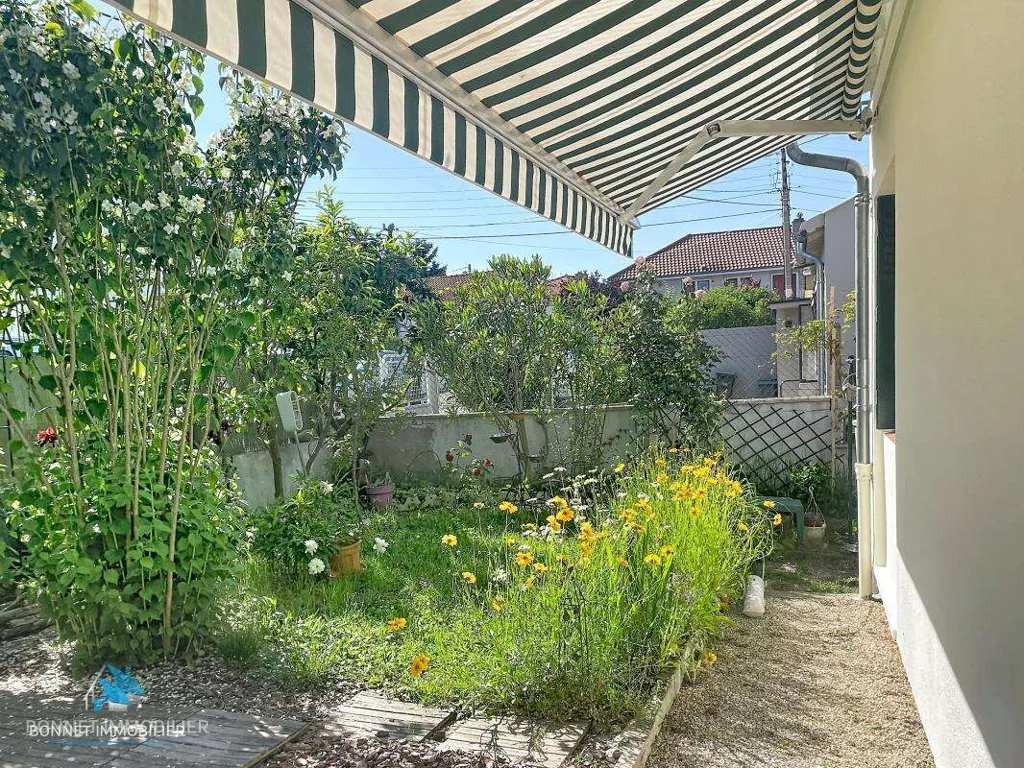 Jardin - Pavillon plain pied avec jardin à Clermont-Fd