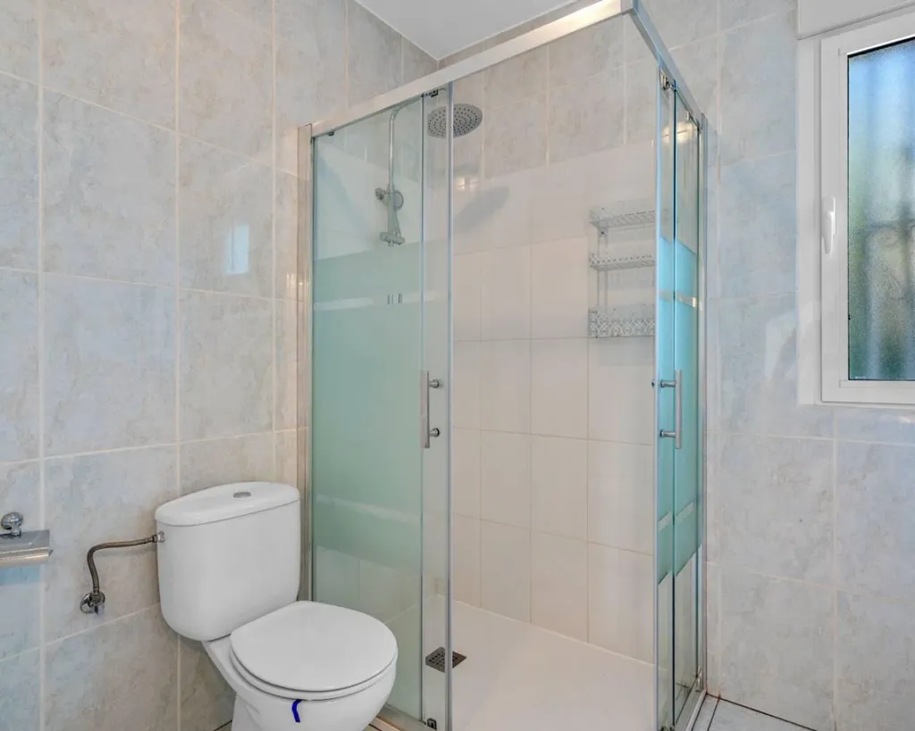 Vannitoad - Seven-Bedroom Villa with Pool in Ciudad Quesada