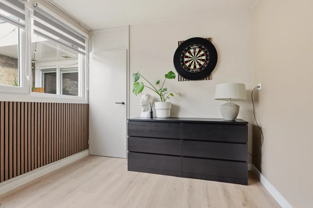 Magamistoad - Modern Bungalow with Central Heemskerk Location