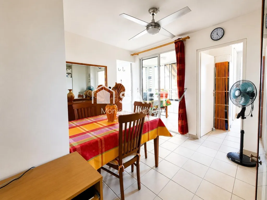 Dining Room - Bright T2 Bis Near Beaches in Sainte-Luce