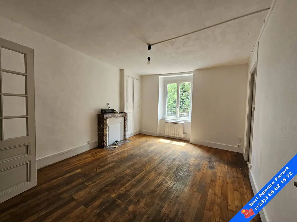 Pièces - Appartement 3 Pièces au 1er Étage à Joigny