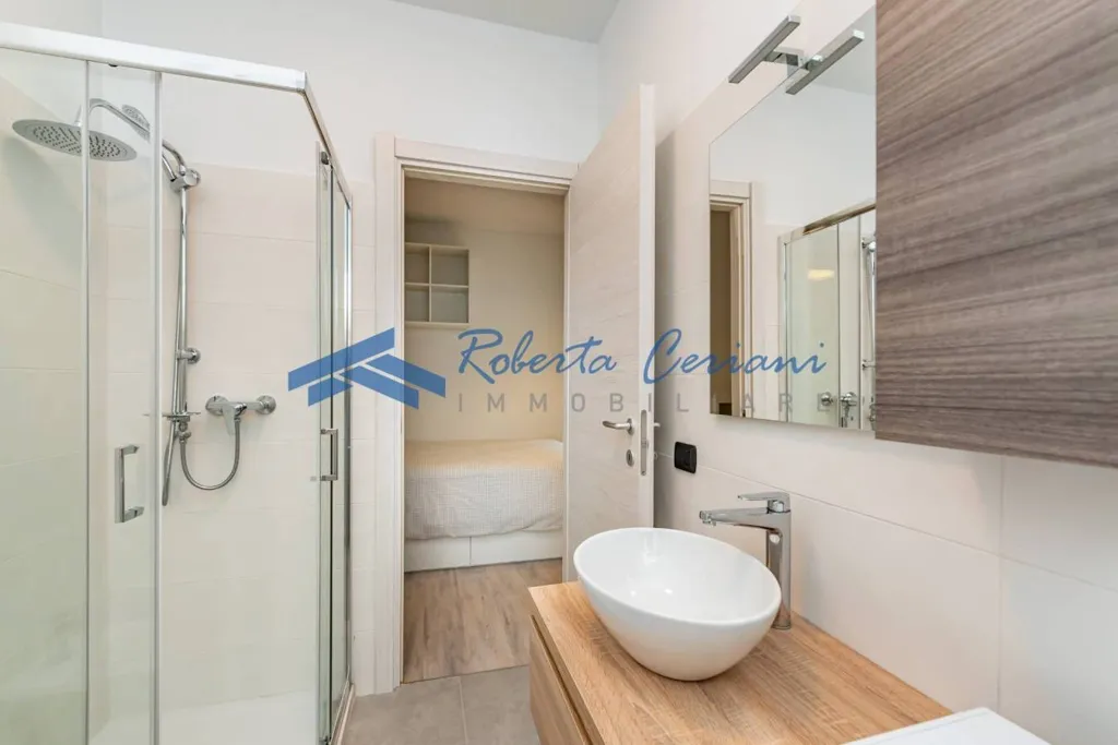 Salles de bain - Rented Studio in Lombard Court, Saronno