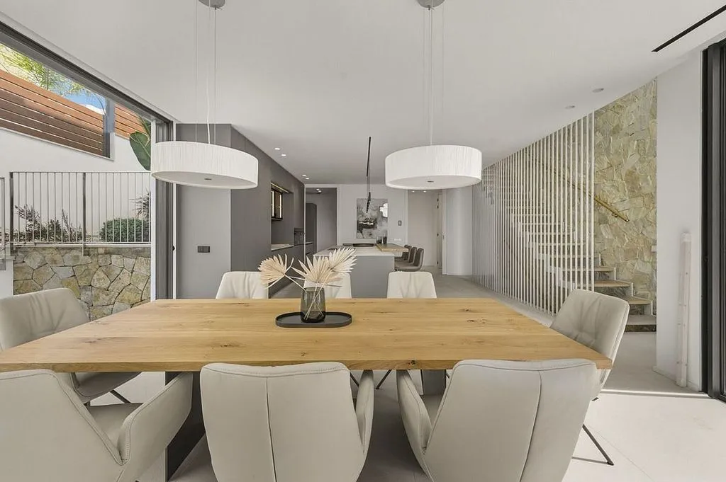 Comedor - Villa con piscina y vistas al mar en Sant Agustí