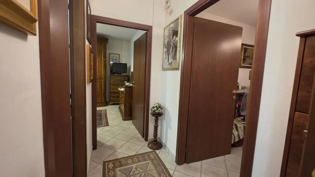 Hallway - Panoramic Apartment with Balcony in Asti