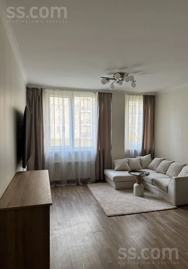 Séjour - Apartment with Balcony in Pļavnieki, Riga