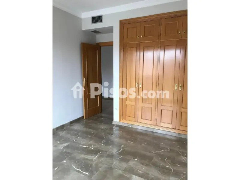 Esik - Two-Bedroom Flat with Terrace in Granada Centre