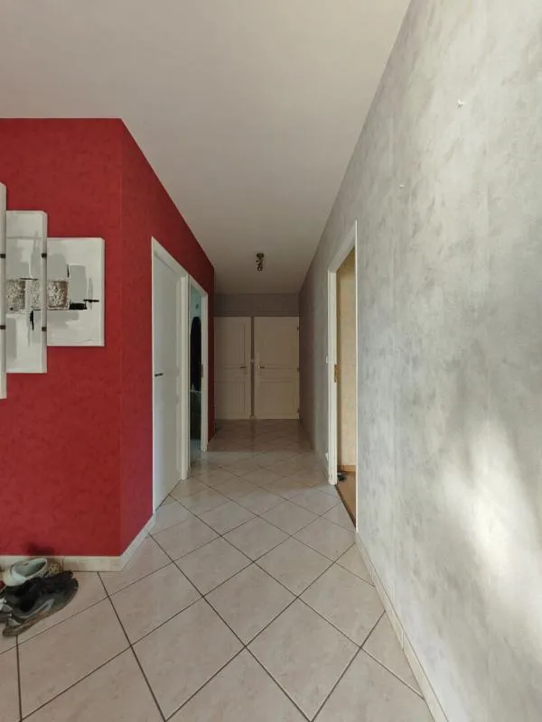 Ingresso - Contemporary House with Pool near Orgelet