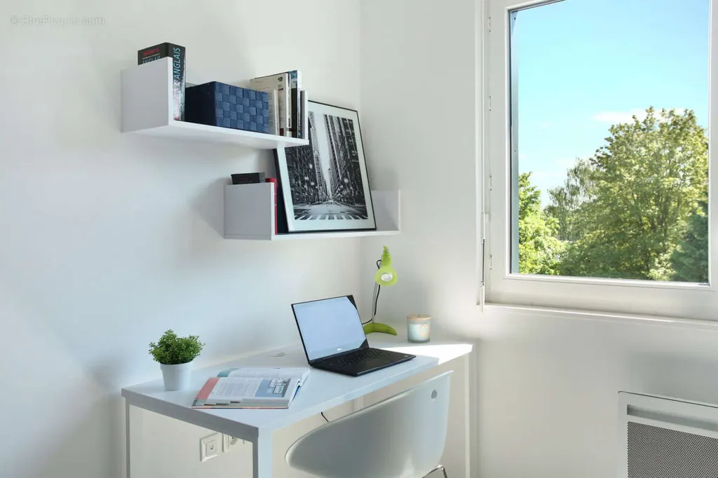 Kabinet - Student Studio in Lille with Secure Rent