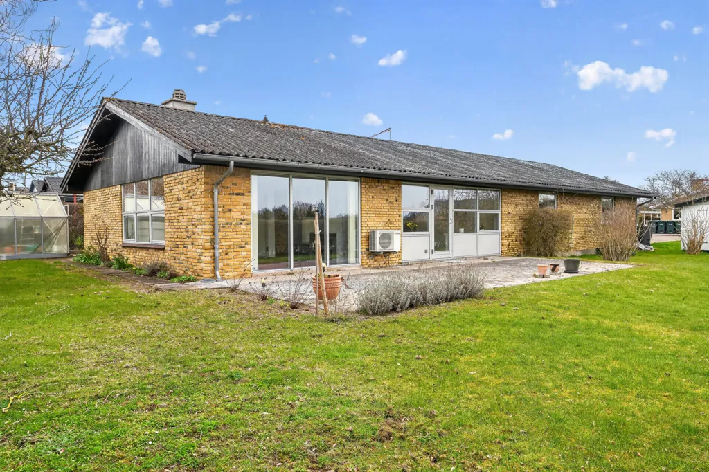 Jardin - Maison 5 pièces à Højby