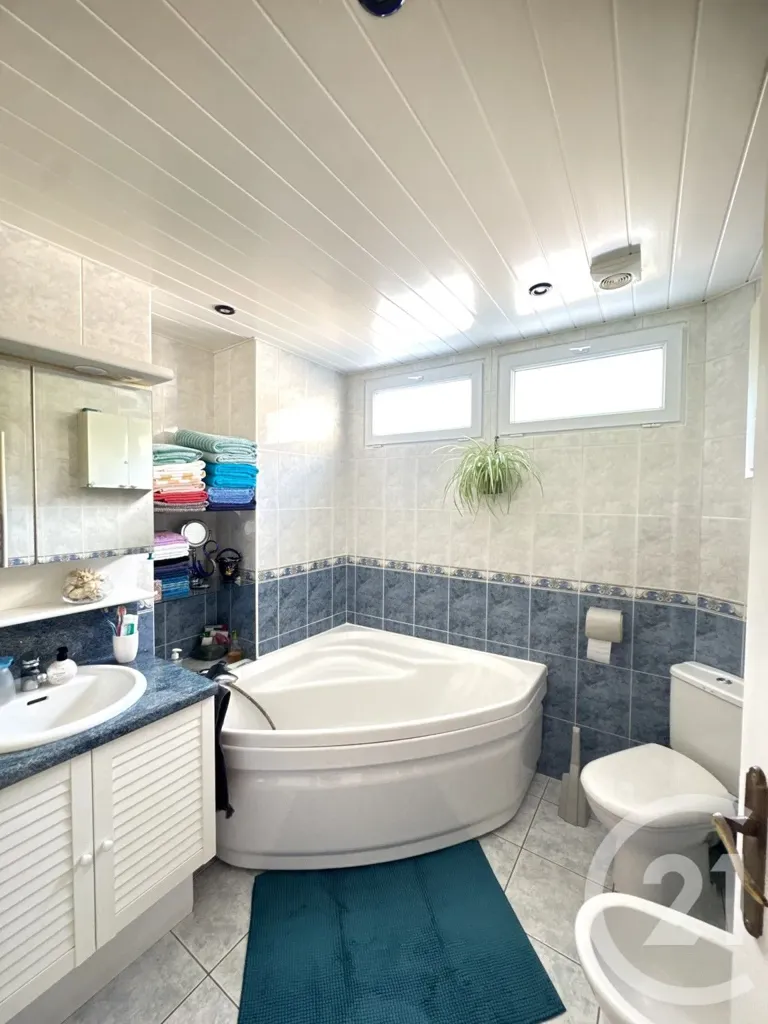 Salles de bain - Maison avec Jardin et Terrasse à Bezons