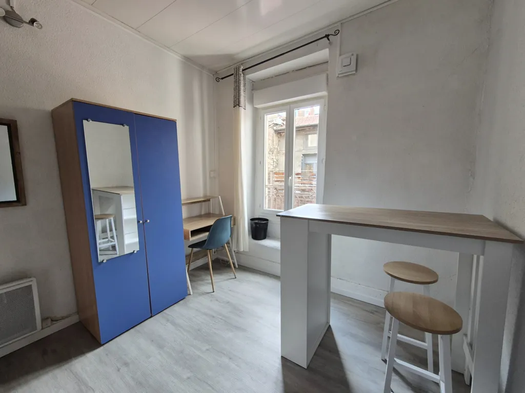 Magamistoad - Studio with Courtyard View near Grenoble Centre
