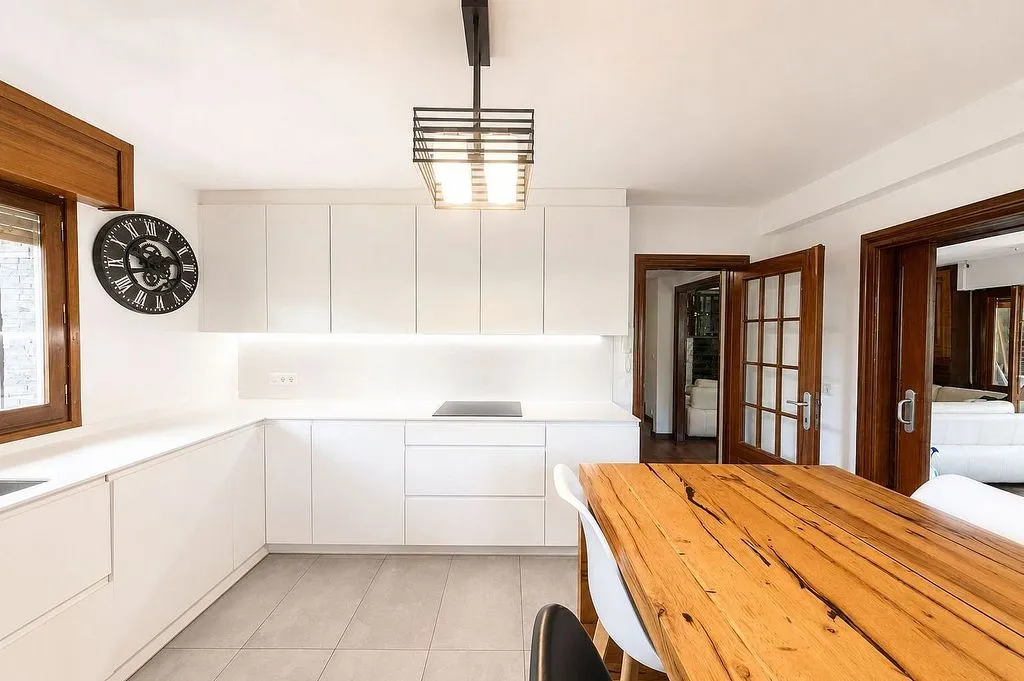 Cuisine - Chalet with Pool and Terrace in Zizur Mayor