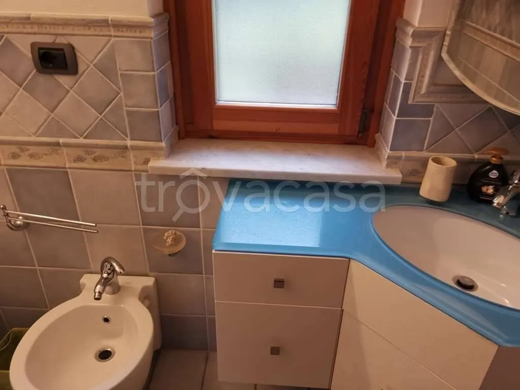 Salles de bain - Rustic Apartment with Terraces in Bagnasco