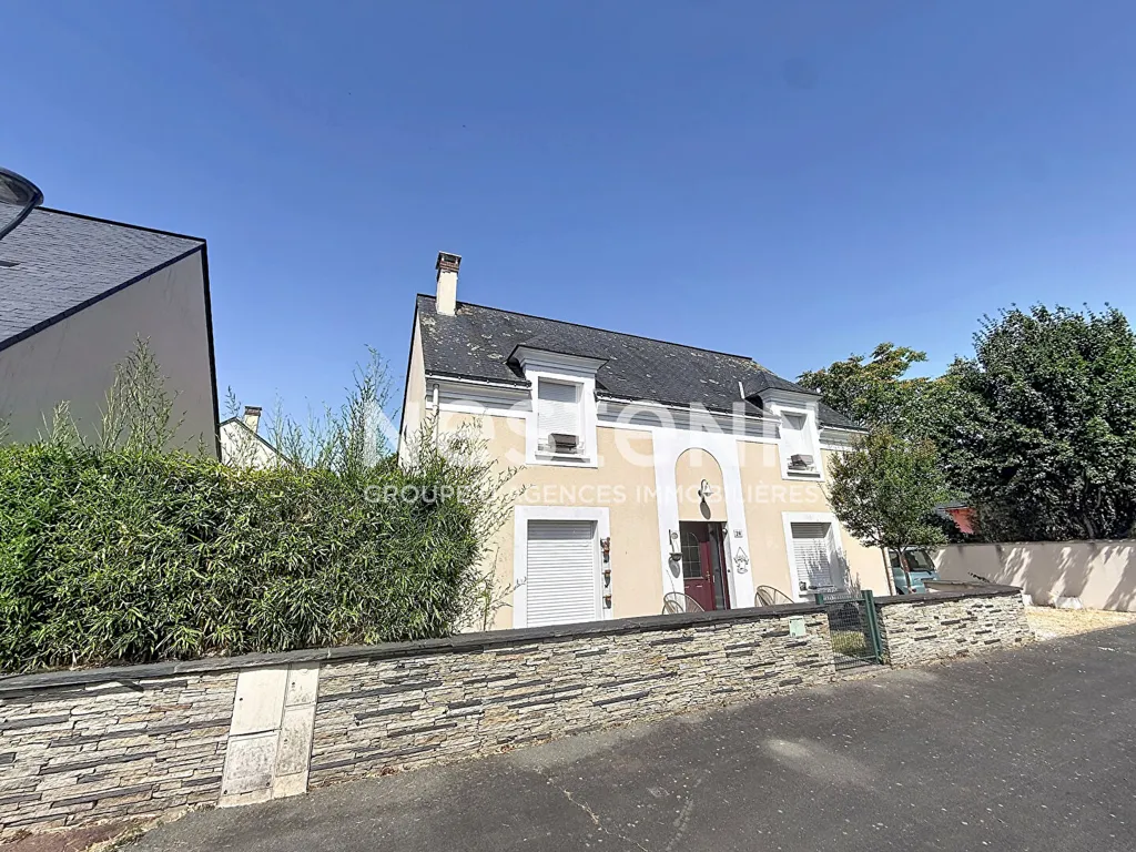 Extérieur - Maison au Calme avec Véranda à Angers