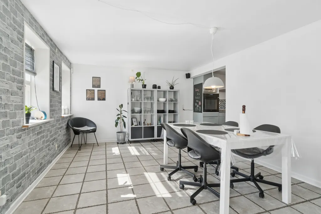 Dining Room - Villa with Garden in Randers SØ