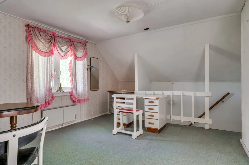 Charming Farm with Water Access in Brunskog