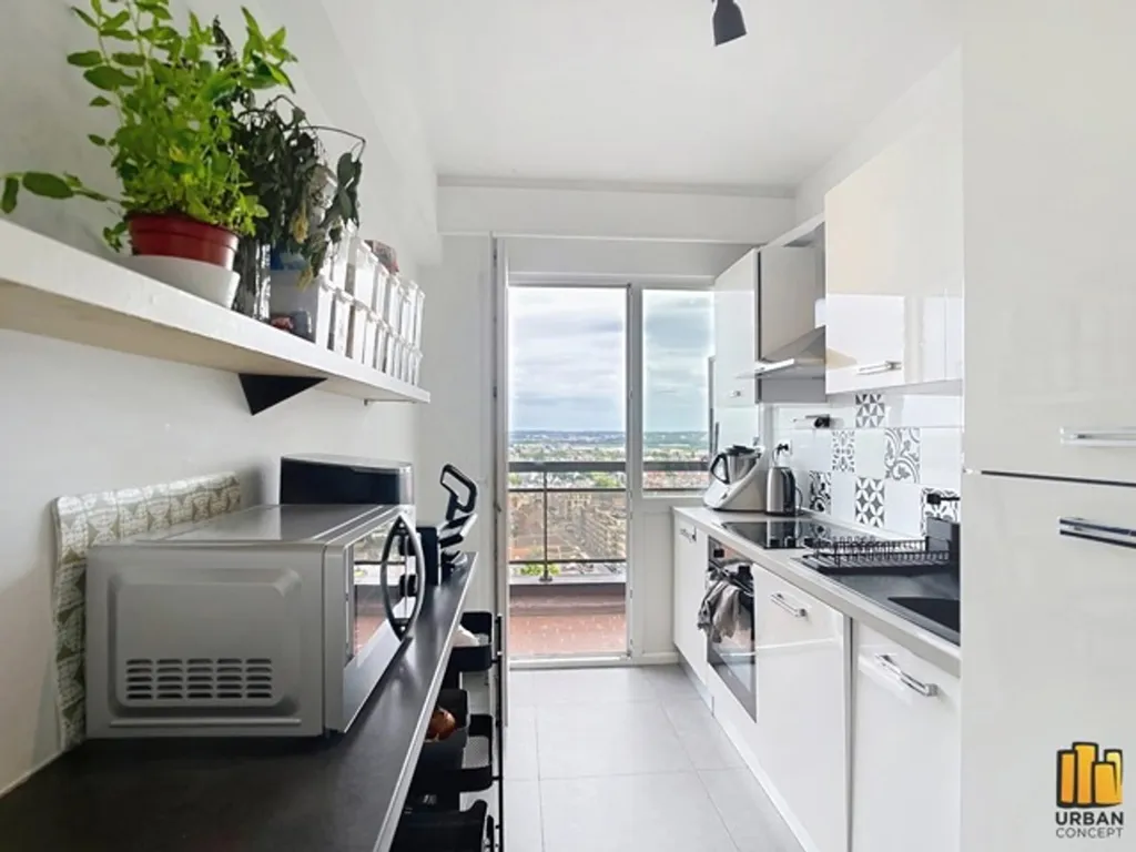 Cuisine - Appartement avec terrasse au Parc du Forum