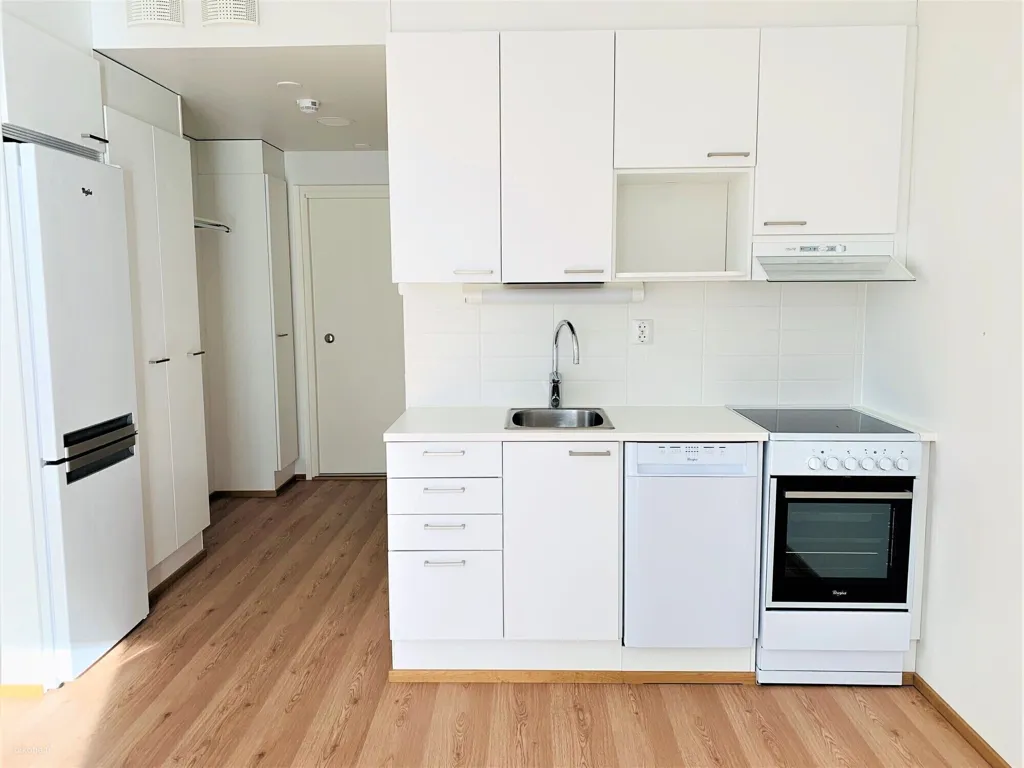 Cuisine - Bright Studio with Balcony in Nekala, Tampere