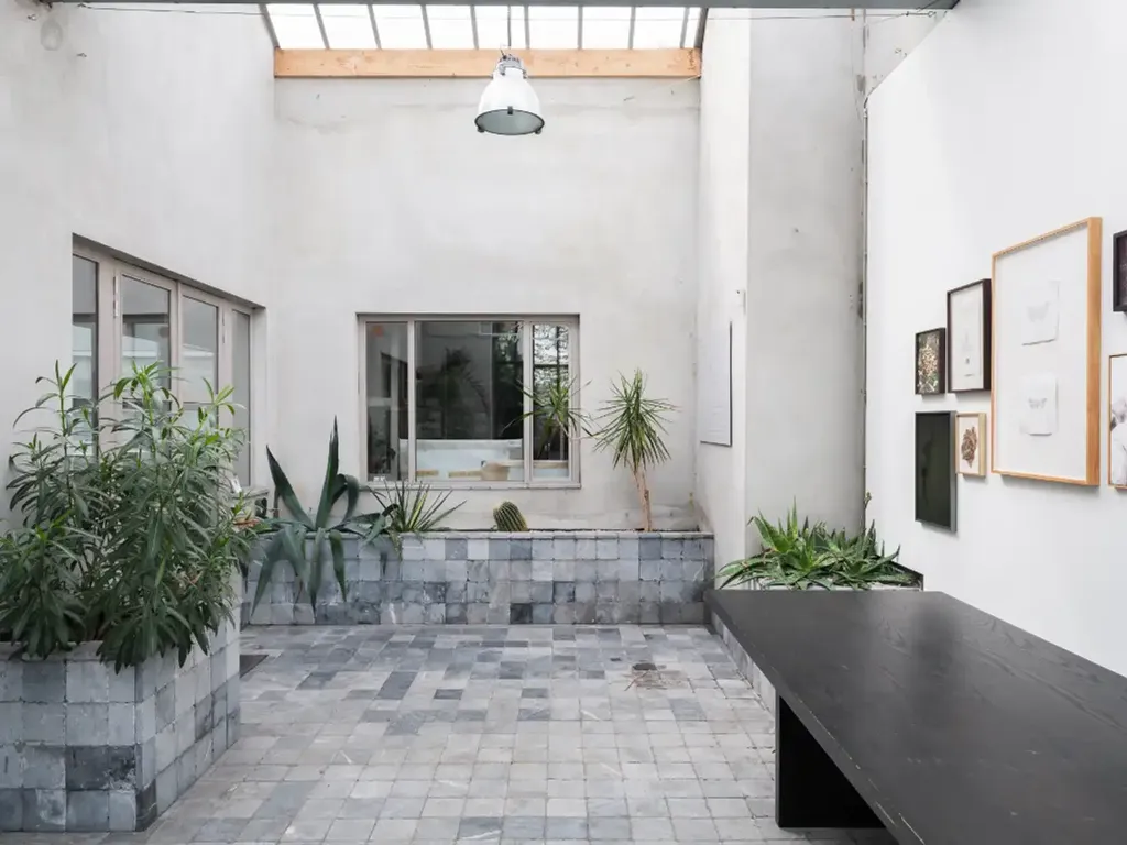Giardino - Loft-Style Commercial Space near Gent Centre