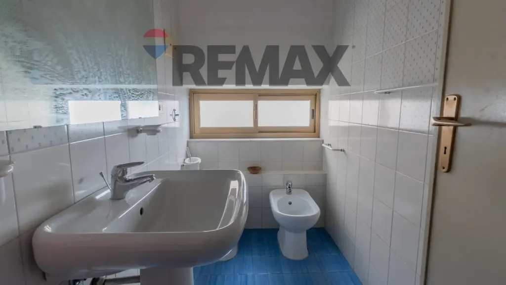Vannitoad - Two-Level Apartment with Balcony in Palermo