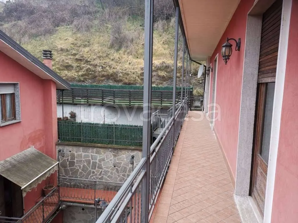 Balcon - Rustic Apartment with Terraces in Bagnasco