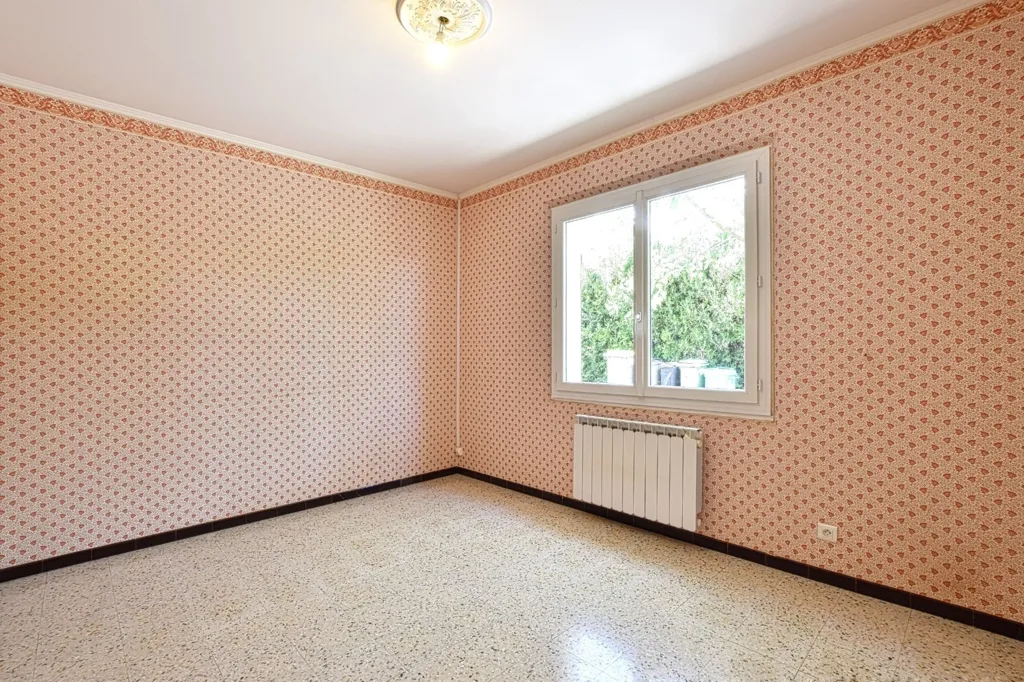 Toad - Ground Floor Villa with Garden near Gignac