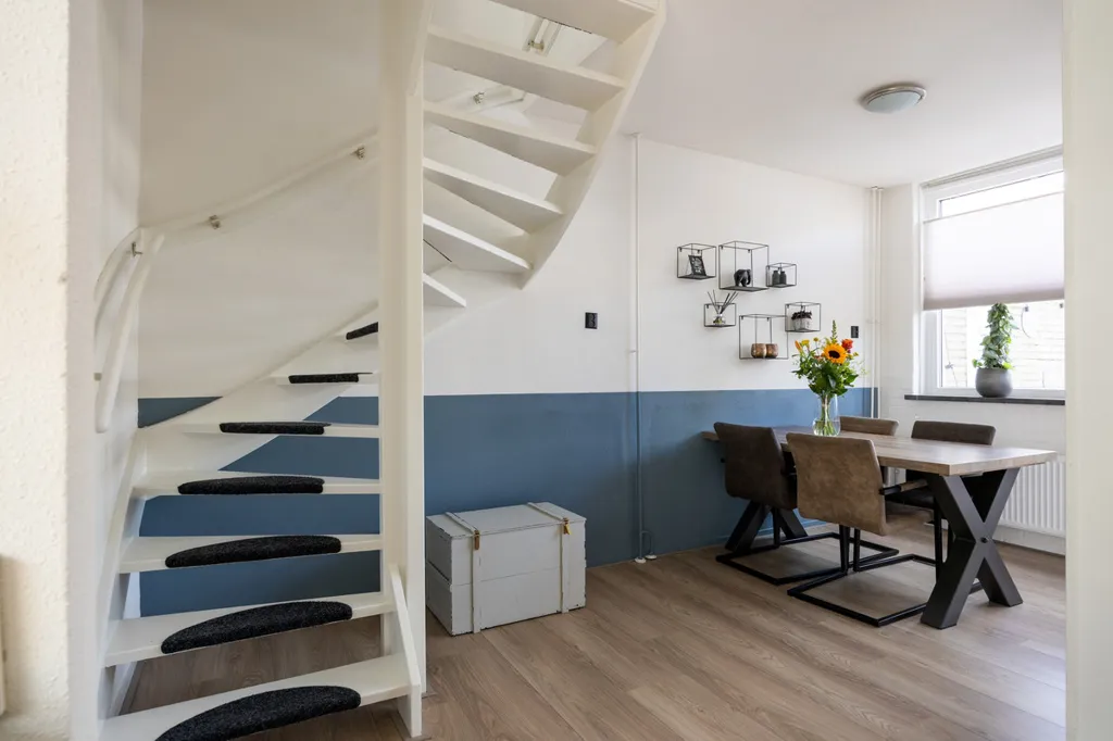 Söögituba - Modernised Semi-Detached House with Garden in Marum