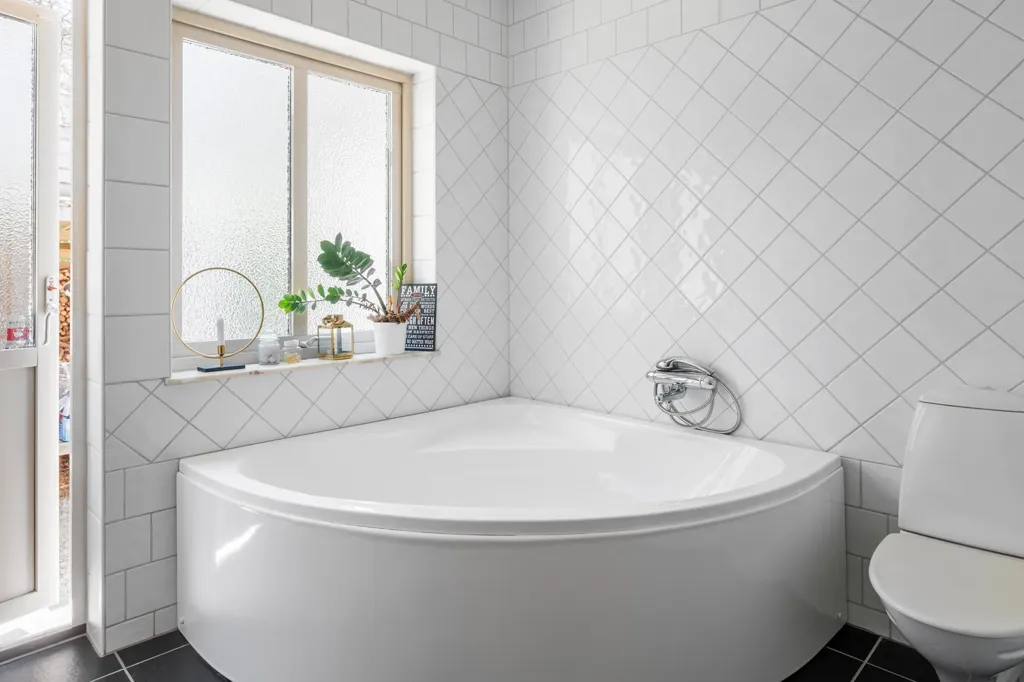 Badezimmer - Spacious Bungalow with Pool in Ljungskogen