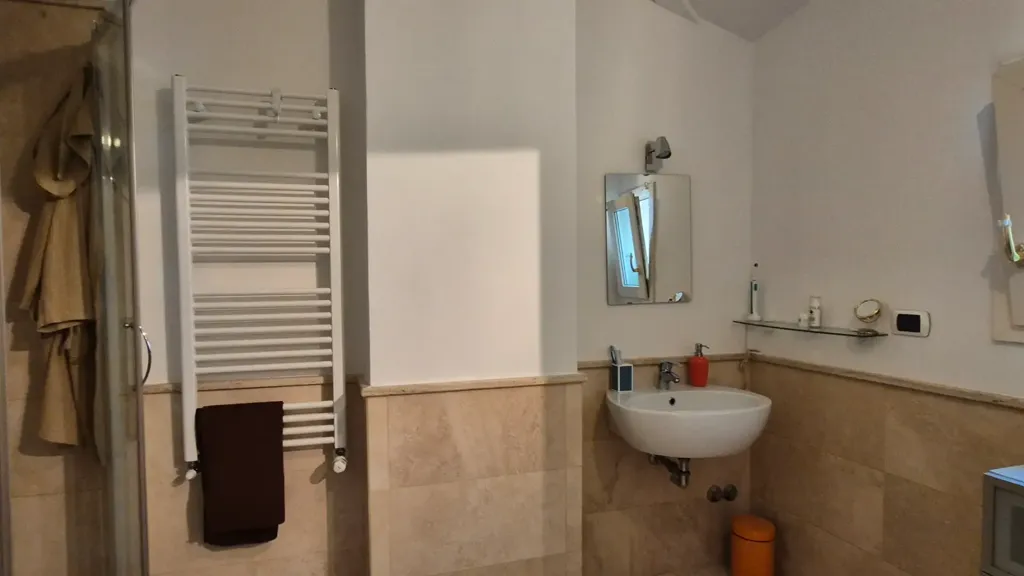 Salles de bain - Rustic Terraced House with Garden in Florence