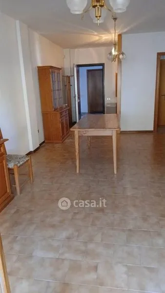 Salle à manger - Spacious Apartment with Balcony in Senigallia