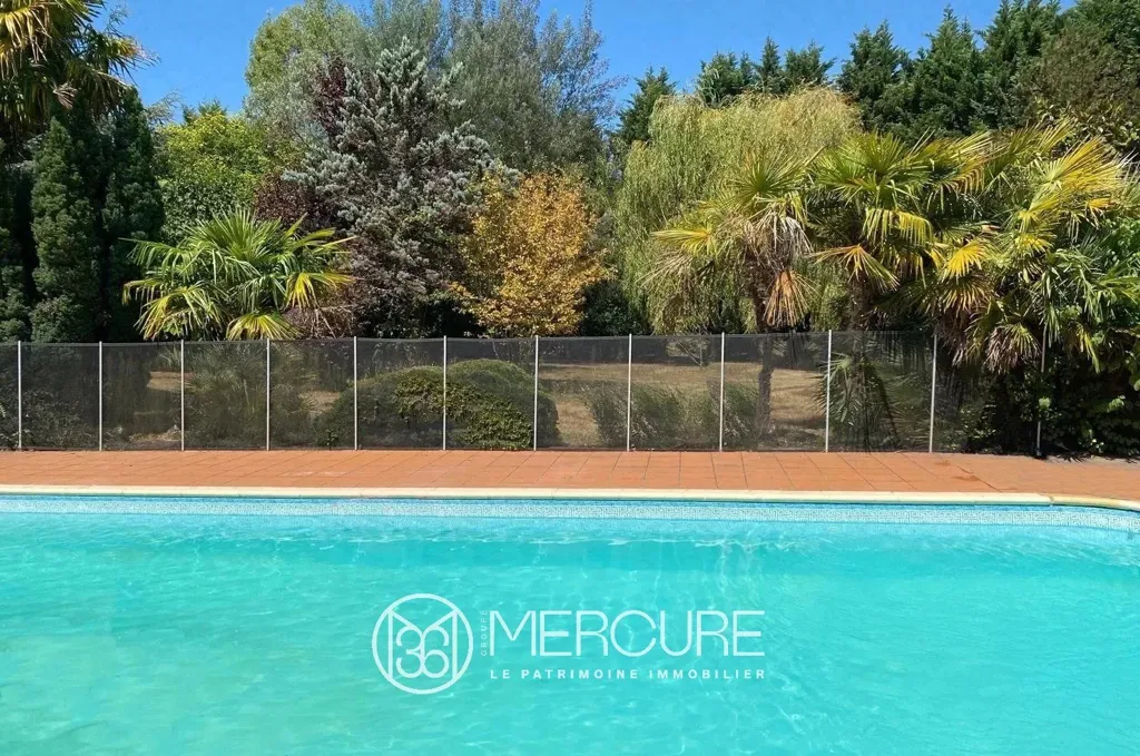 Piscine - Propriété avec Piscine et Jardin près de Moissac