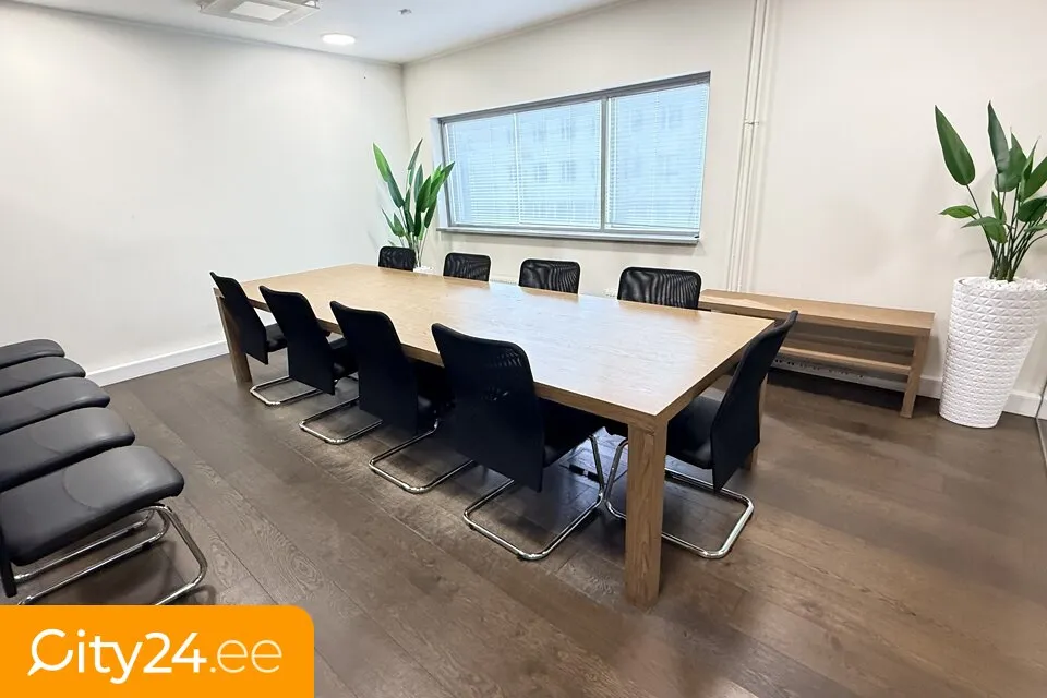 Salle à manger - Office Space with 24/7 Access in Tallinn Centre