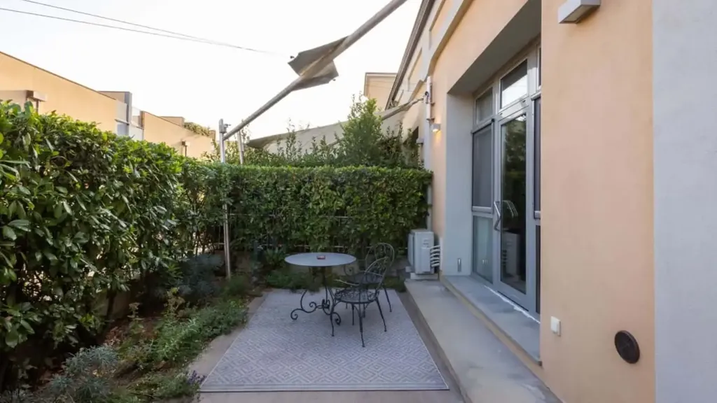 terrace_patio