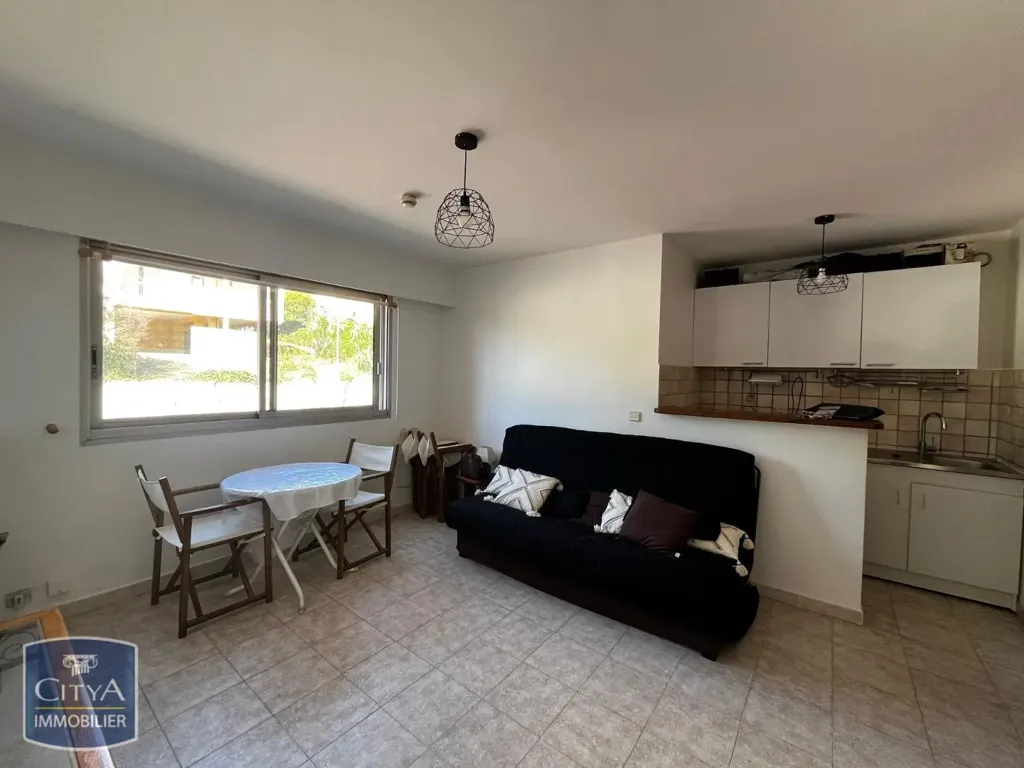 Elutuba - Studio with Parking in Cannes La Bocca