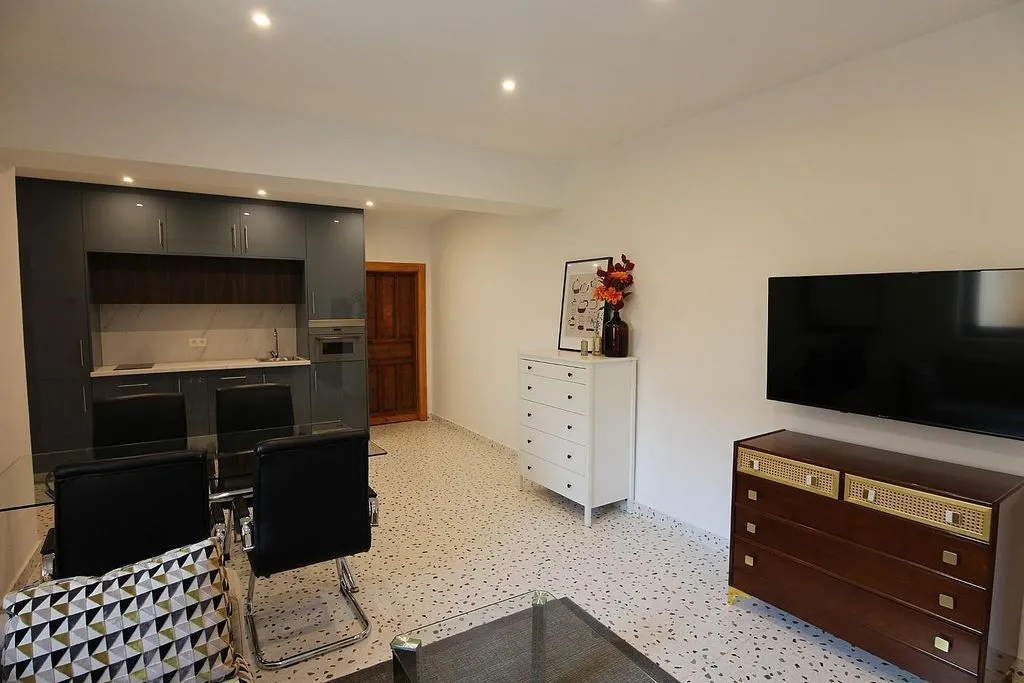 Séjour - Modern Flat with Balcony in Jaén Centre
